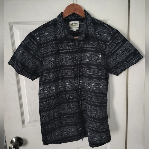 Rip Curl Other - Rip Curl Men's Black Patterned Shirt